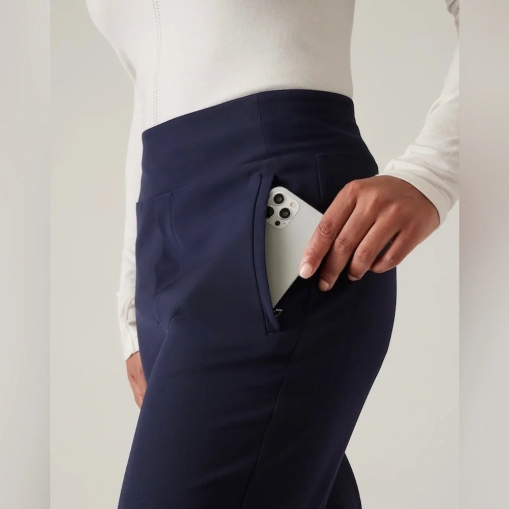 Athleta Navy Blue Endless Women's Pants - Picture 2 of 7